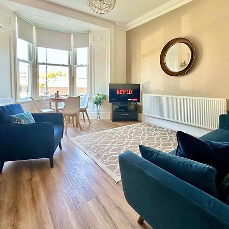 Clifford'S Reach At Bluebridge Court With Free Parking Apartamento York Exterior foto