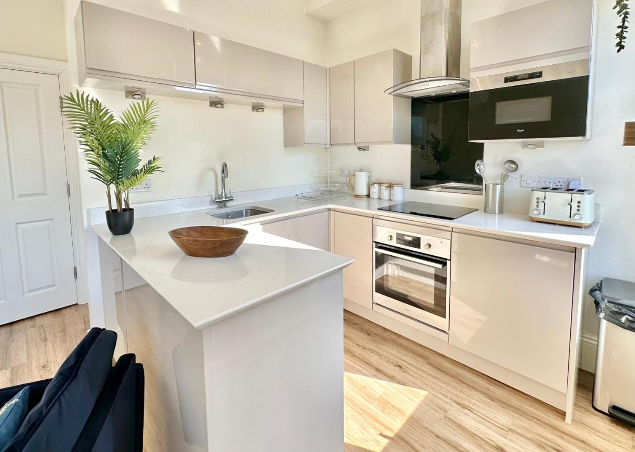 Clifford'S Reach At Bluebridge Court With Free Parking Apartamento York Exterior foto