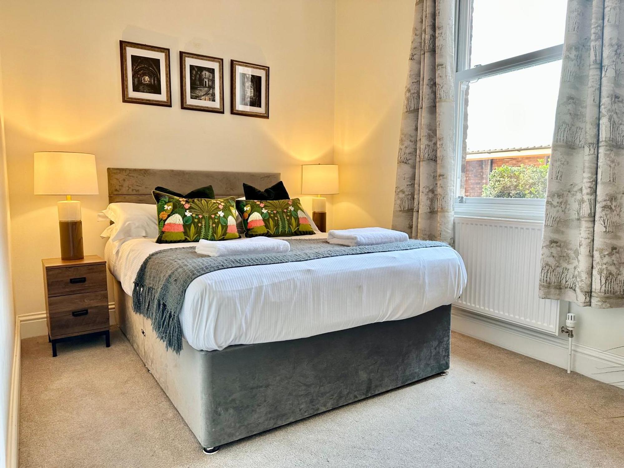 Clifford'S Reach At Bluebridge Court With Free Parking Apartamento York Exterior foto